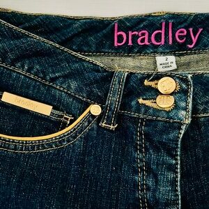 Bradley / Women's Blue Jeans with gold detail